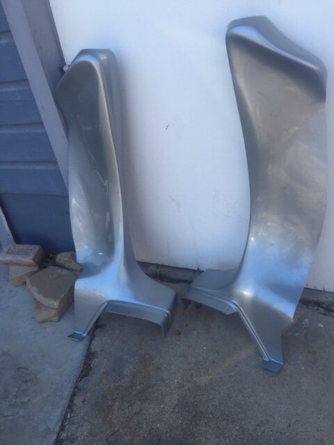 TRIKE REAR WHEEL RUNNING BOARDS.JPG