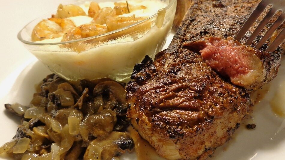 steak : grits.jpg