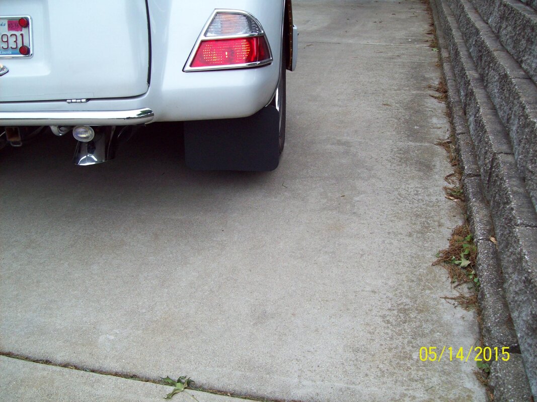 Trike Right Side Mud Flap.jpg