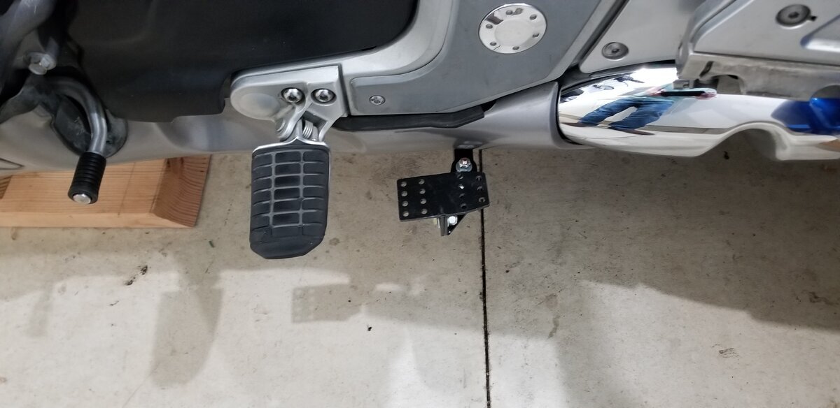 Running Board Main Support  Bracket.jpg
