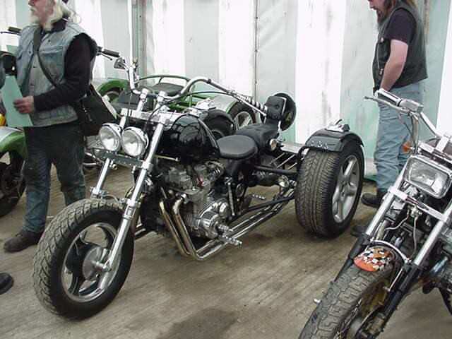 Irish motorcycle show, black trike.jpg