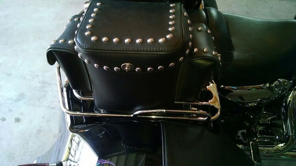 Luggage Rack 2.jpg Luggage Rack 2.jpg