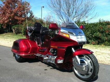 3-900-1995-honda-gl1500se-goldwing-roadsmith-ultimate-trike-conversion-americanlisted_30986041.jpg