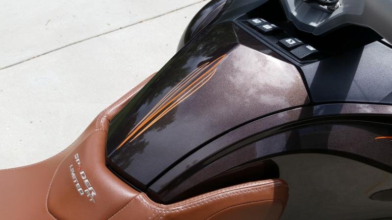 2012 Spyder glove box.jpg