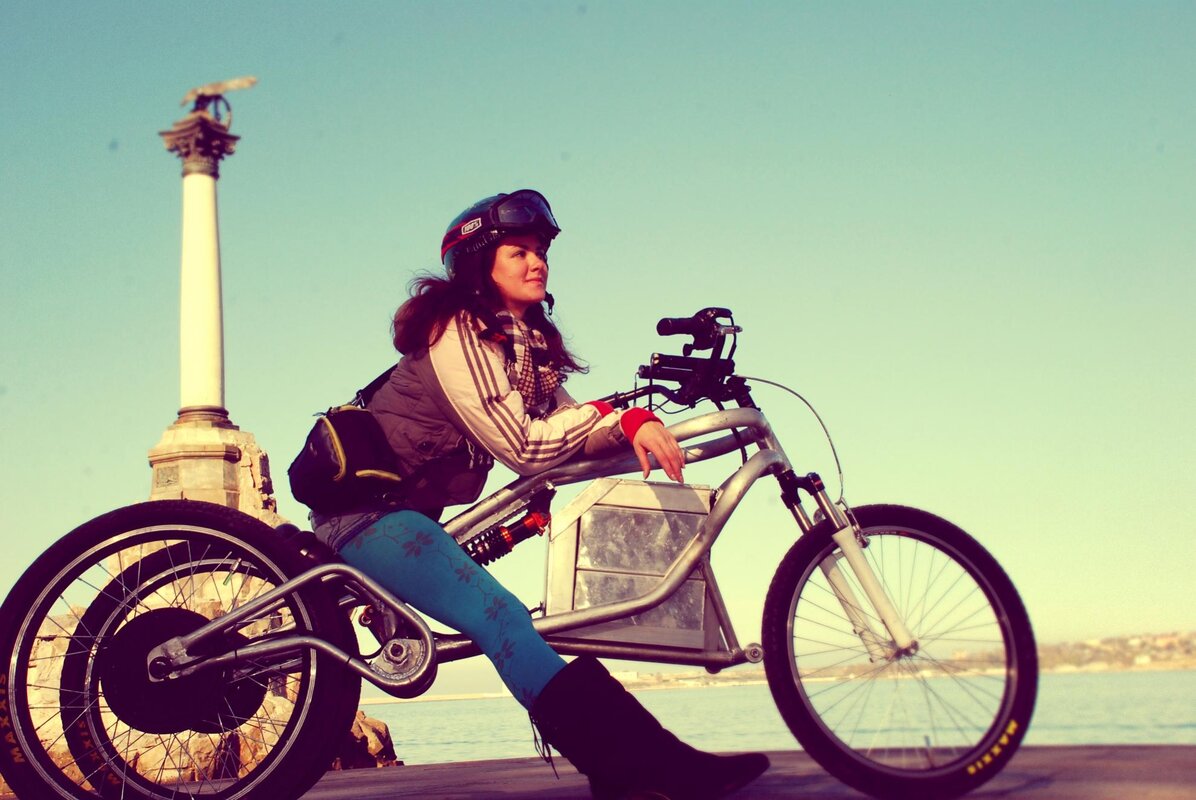 sev bike bez gee x1980.jpg