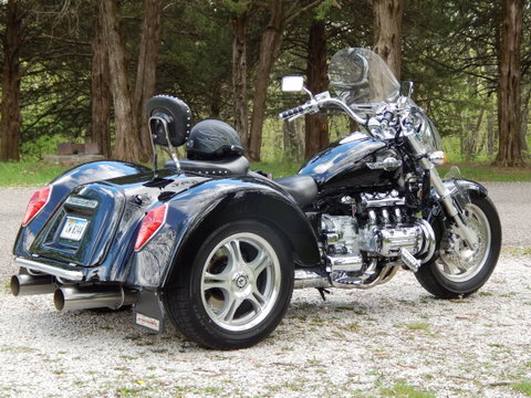 98 valkyrie trike 001-001.JPG