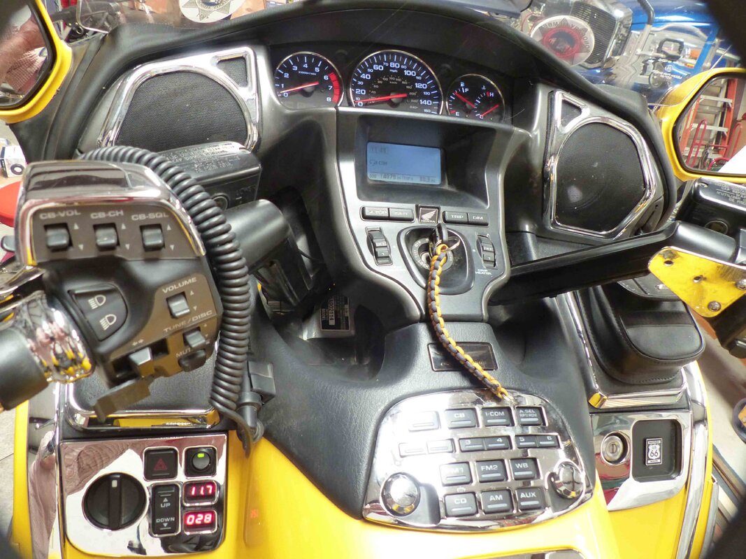 trike dash ss.jpg