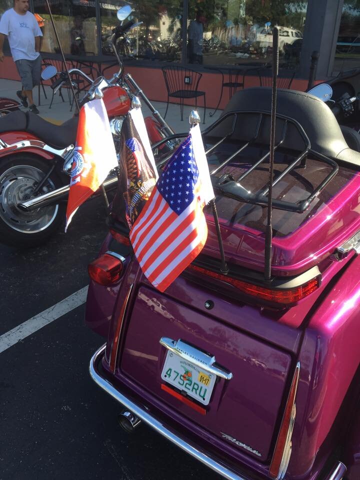 Flags R.jpg