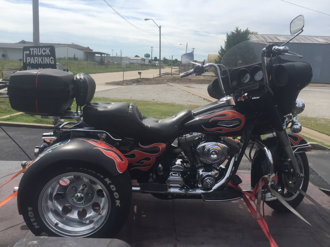 skull trike right side.jpg