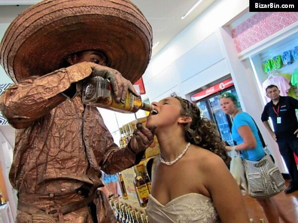 a992db24ef7bba51fb02e2626a6f7273--pictures-of-people-statues.jpg