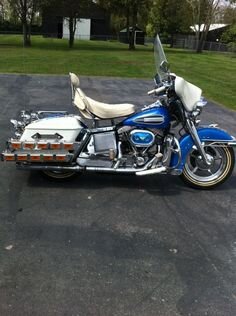 edc57e9b4813ee13c4930315f35c0715--motos-harley-davidson-electra-glide.jpg