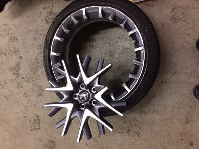 Broken Wheel.jpg