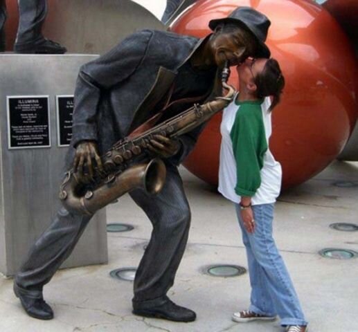 5bc49bce71df10f7d0037747fba2143f--funny-poses-funny-things.jpg