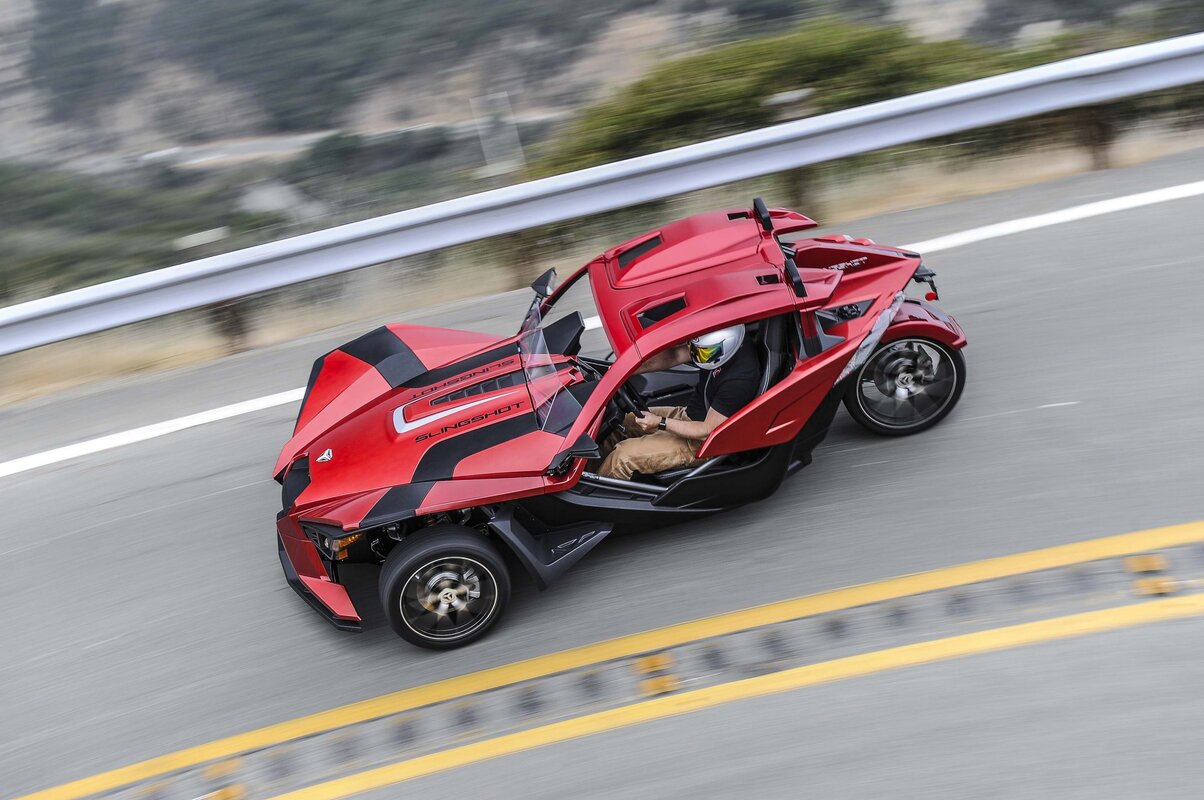 2018-Polaris-Slingshot-SL-slingshade-05.jpg