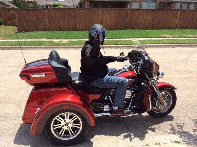TRI GLIDE.jpg TRI GLIDE.jpg