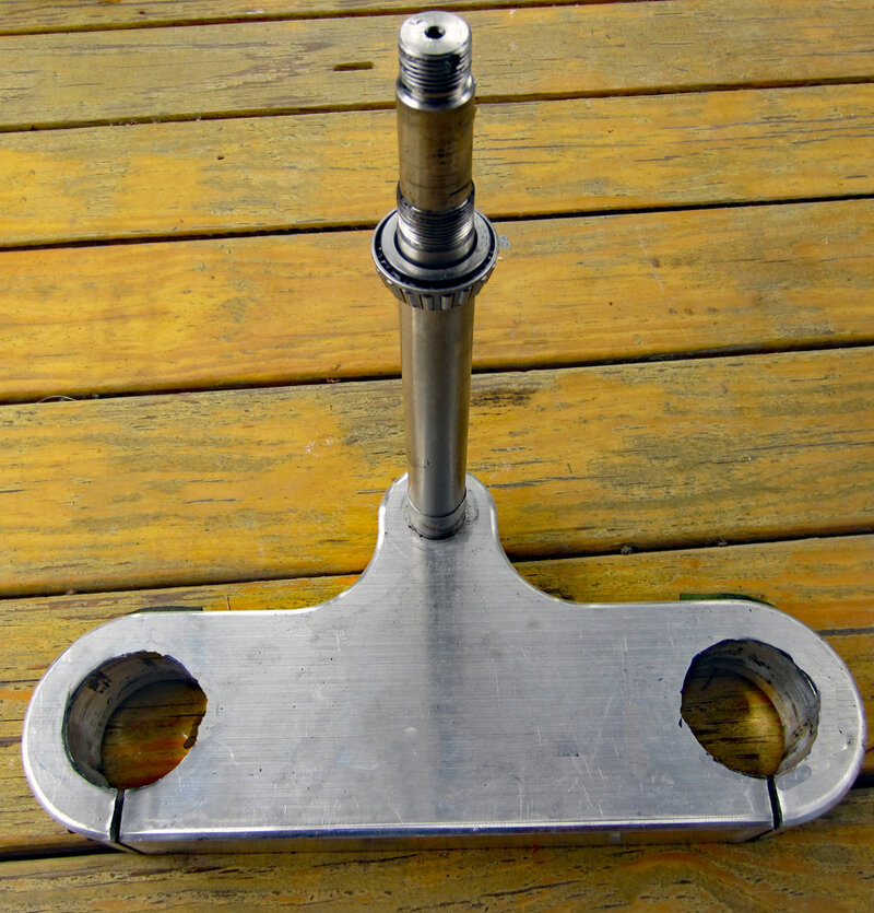 Stallion Stem Bearing Change  15 May '18 011 resized.jpg