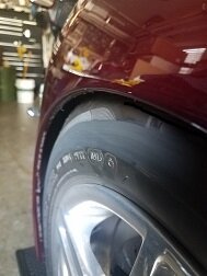 tire rub.jpg tire rub.jpg