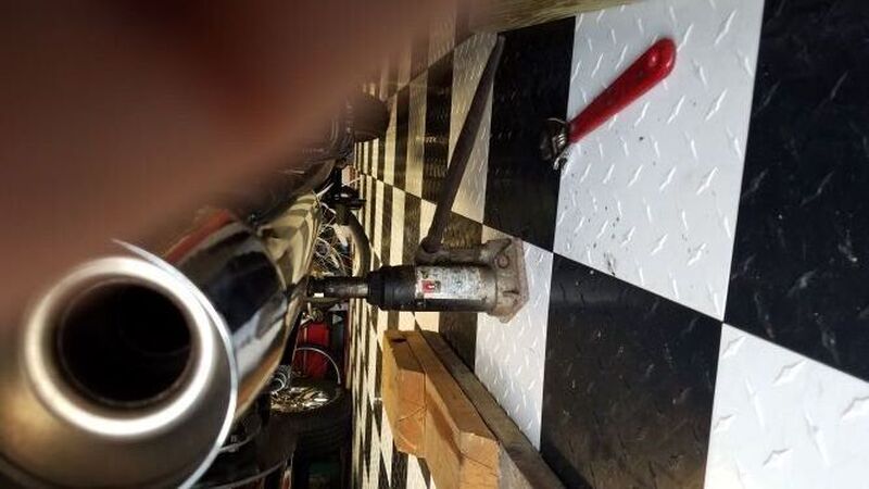 Hydraulic Jack 1.jpg