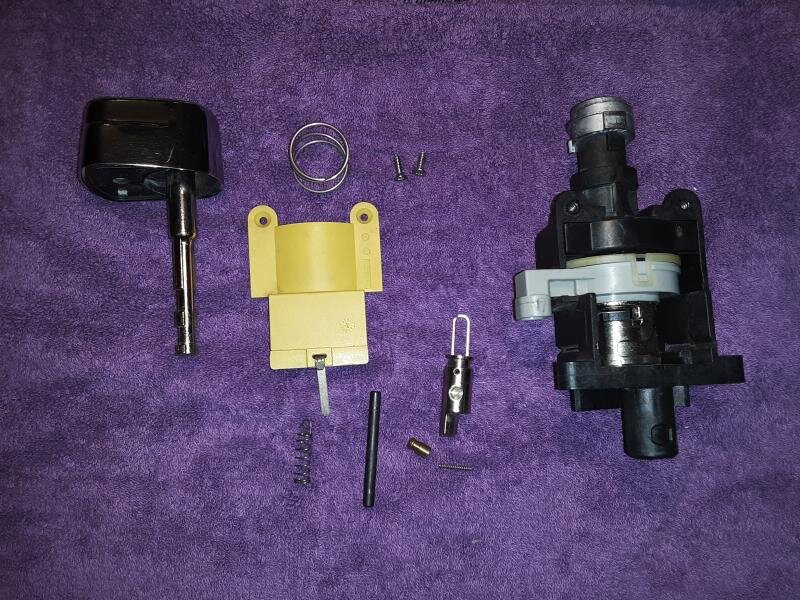 Ignition Switch Disassembled_3.jpg