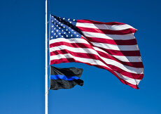 BlueLine-w-USFlag__50346.1472514897.230.230.jpg