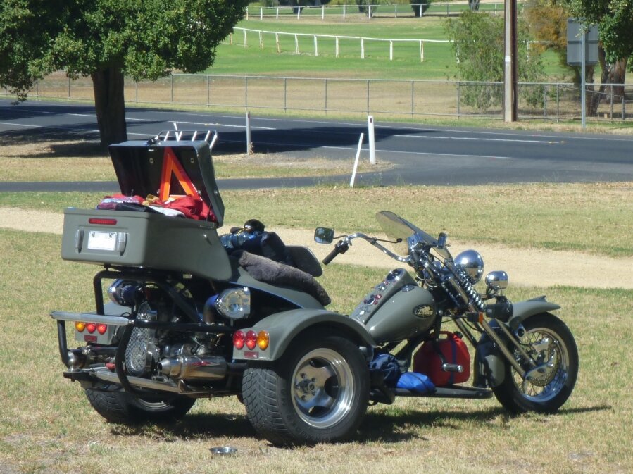 Oztrike.JPG