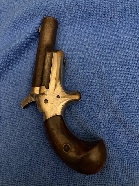 Colt1.JPG Colt1.JPG