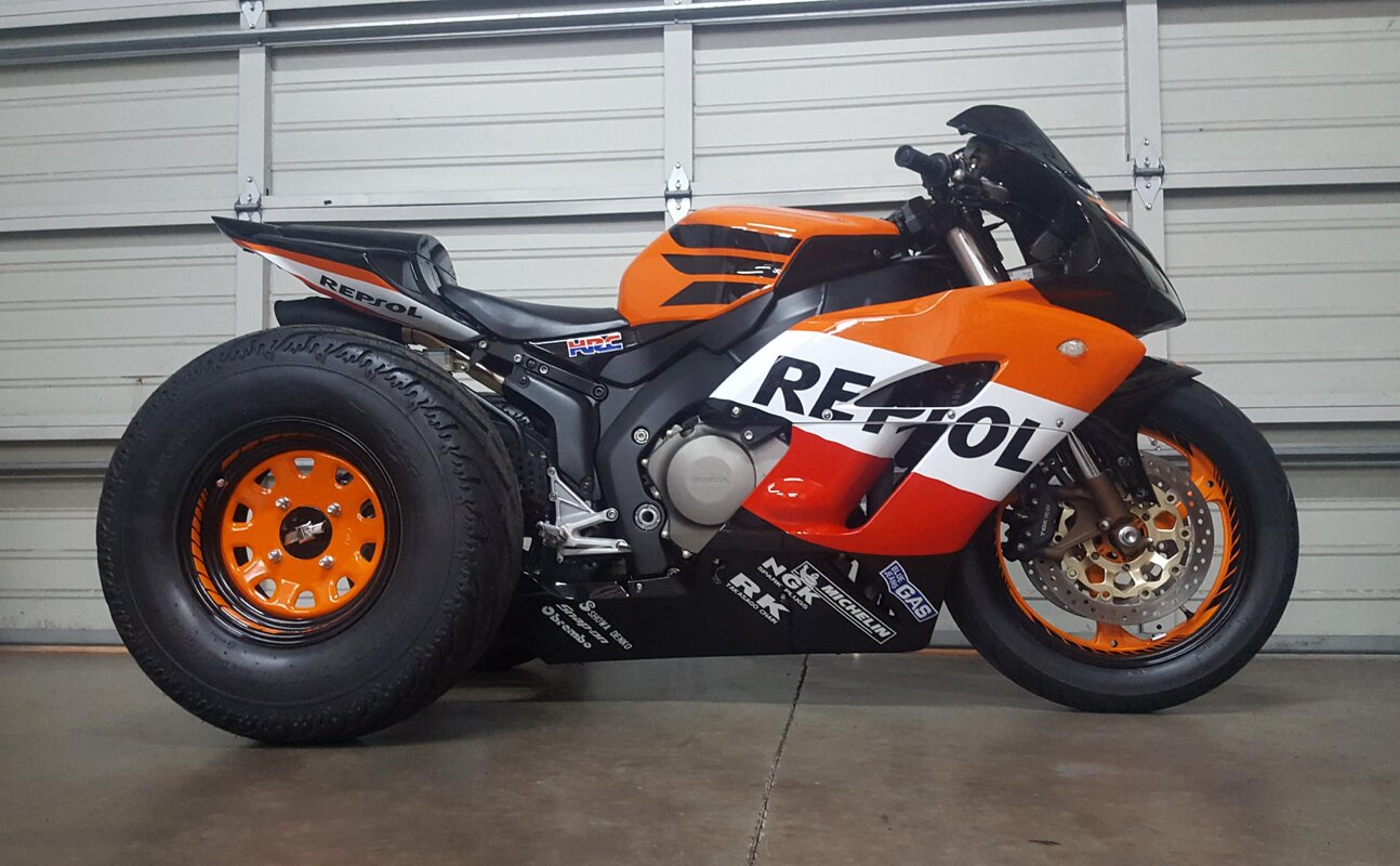 CBR 1000RR TRIKE.jpg