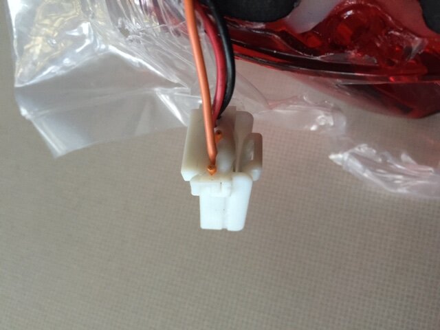 bad plug.JPG