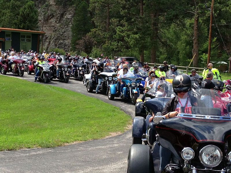 TOUR trikes pic 1.jpg TOUR trikes pic 1.jpg