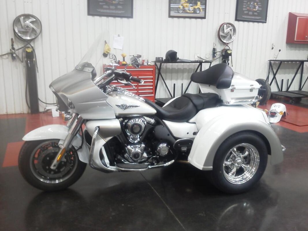 2013%20Kawasaki%20Voyager%201700%20Trike.jpg