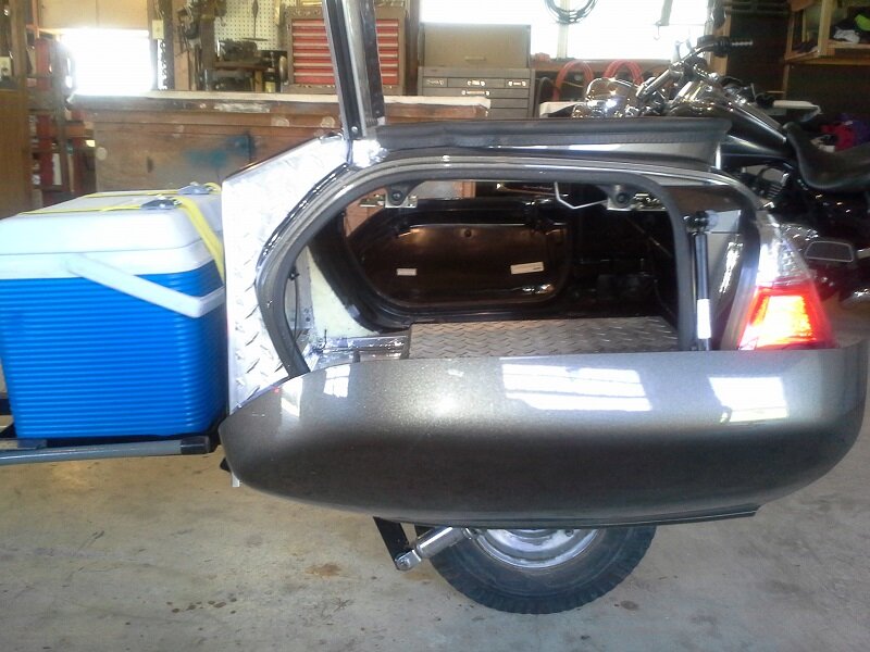 monowheel trailer see thru.jpg