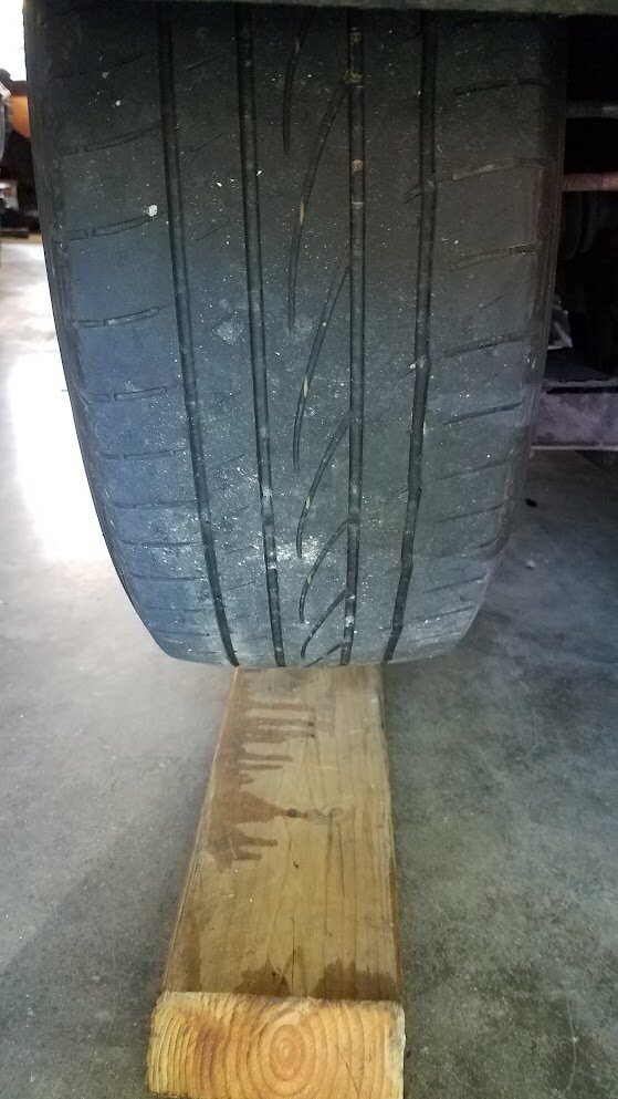 right tire.jpg right tire.jpg
