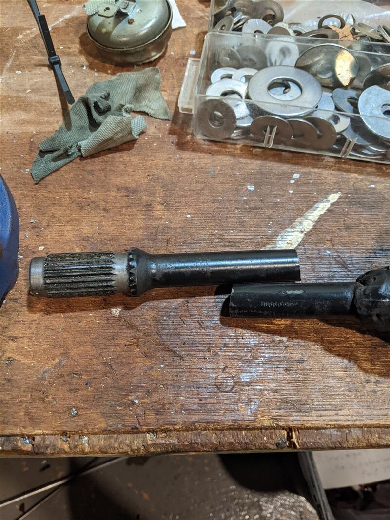 Shaft Removed (4) (Large).jpg Shaft Removed (4) (Large).jpg