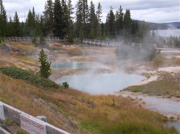 m4- west thumb geyser basin-yellowstone park.jpg