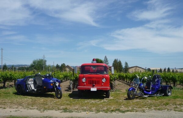 Trikes 022 for contest.JPG