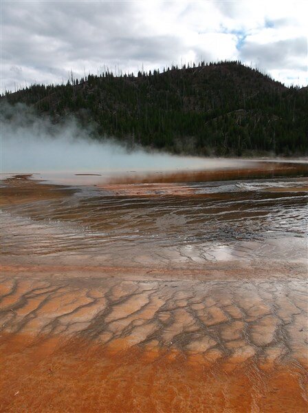 p14- grand prismatic hot springs-midway geyser basin-yellowstone nat park, wyoming.jpg