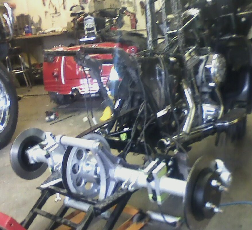 c-21-axlebeingattachedtoswingarm_zps1fbe5a91.jpg