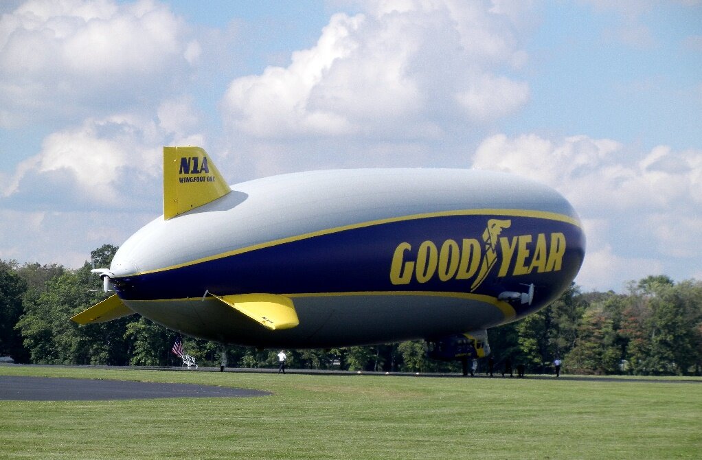 blimp1a.jpg