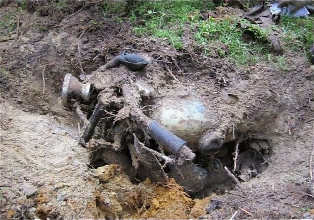 B 17 MOTOR CYCLE BURIED.jpg