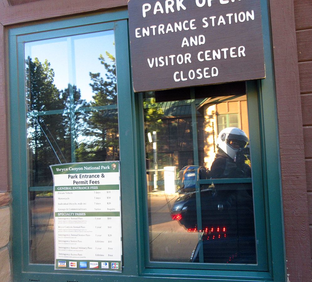 6a-entrance.jpg