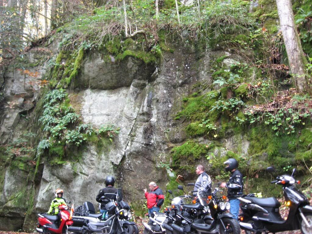 FALLRCKUSRALLY092043.jpg