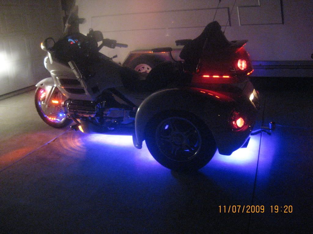 GOLDWINGLIGHTS016.jpg