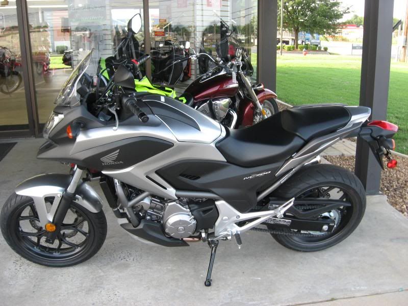 OLDMANS250TRIKE004.jpg