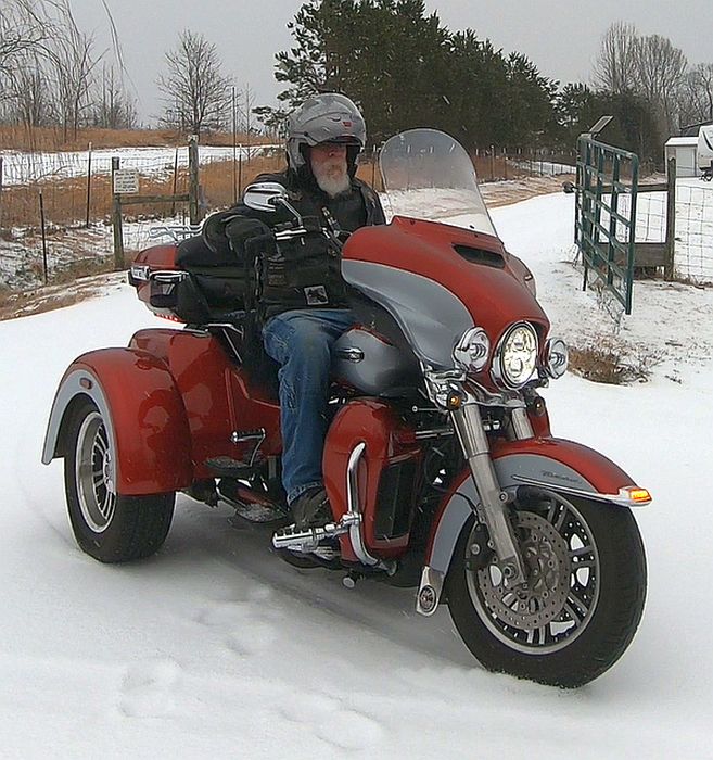2-15-21%20TG%20in%20snow%203.jpg