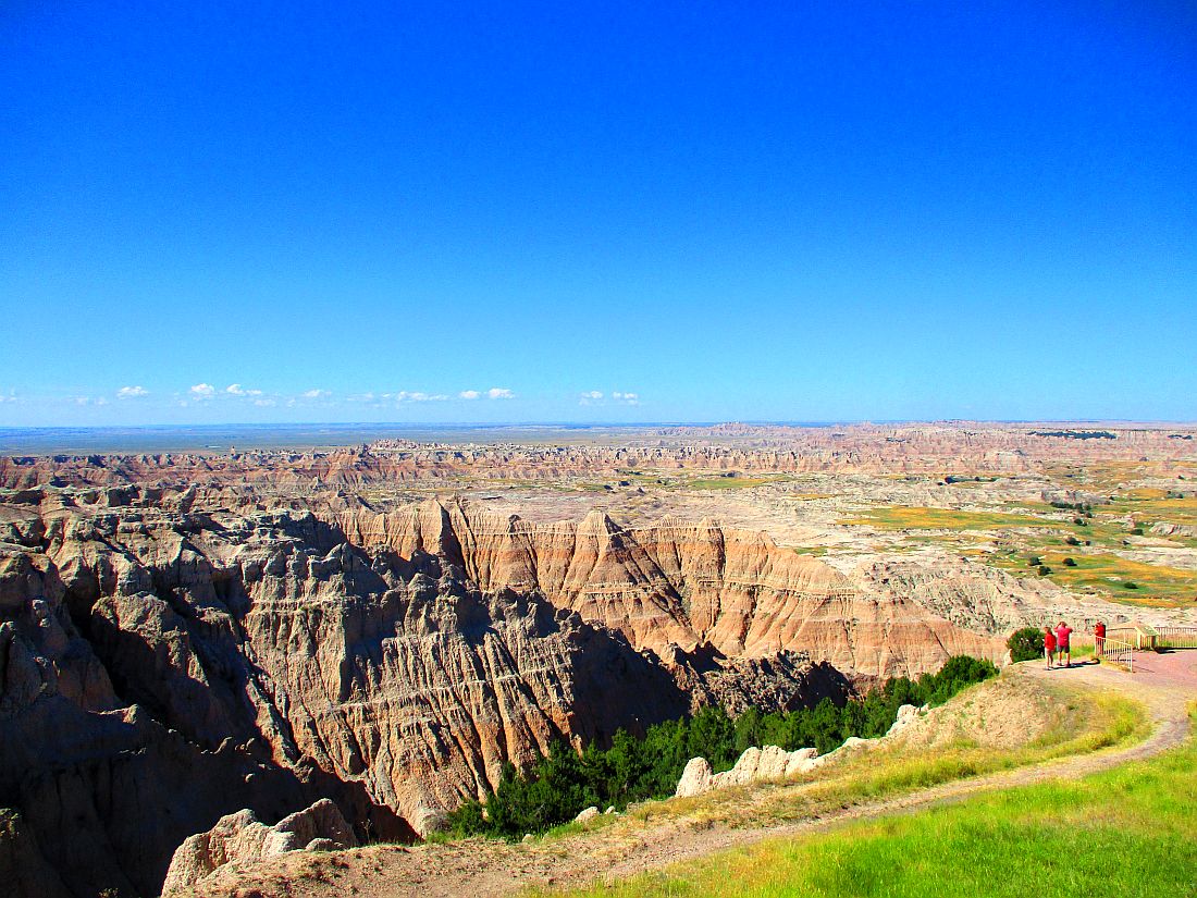 8-views%20at%20lookout.jpg