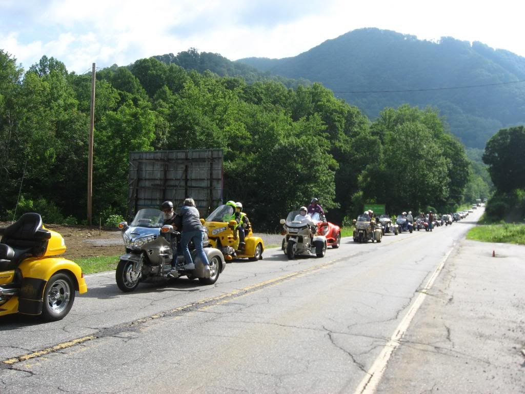 RALLYINTHEVALLEYIV2011Action003.jpg