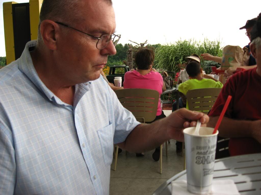 1stMilkshakeRide8-10-2011007.jpg