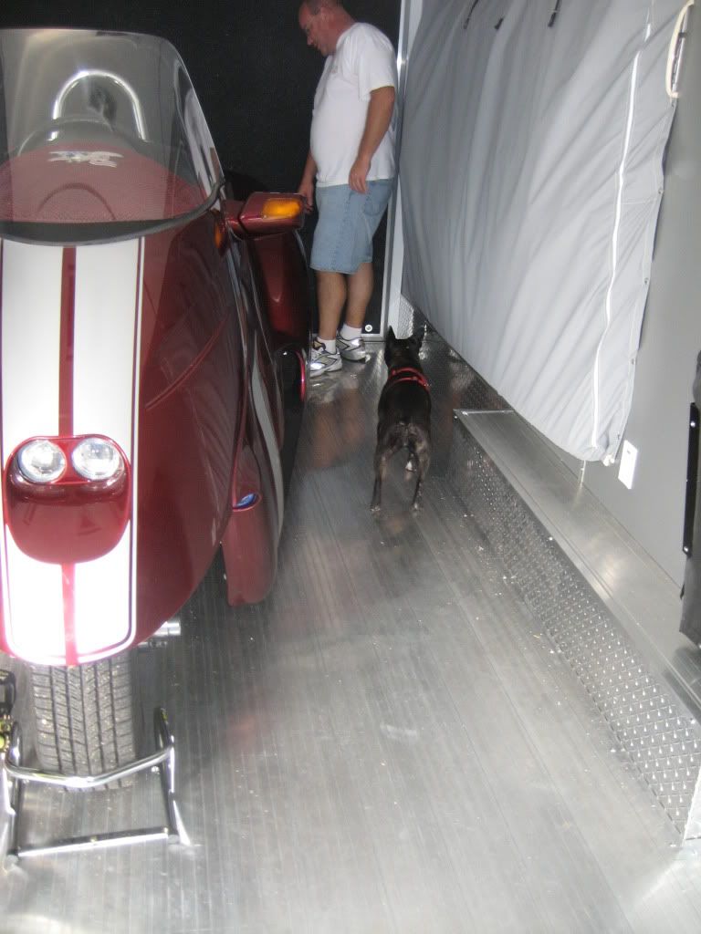Walkingroom.jpg