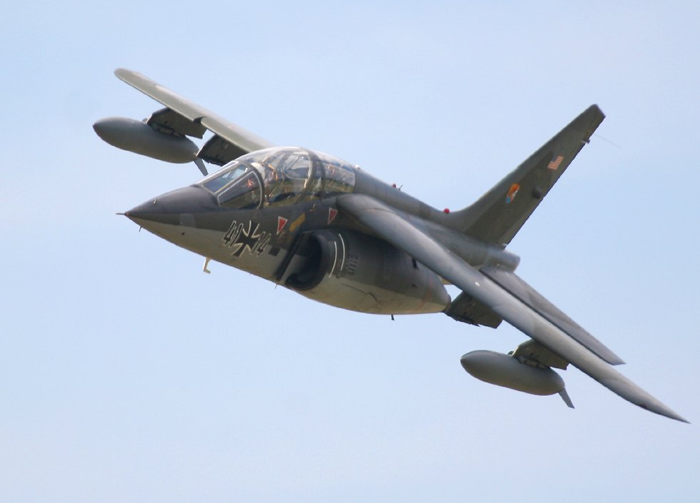 AlphaJet11oClock.jpg