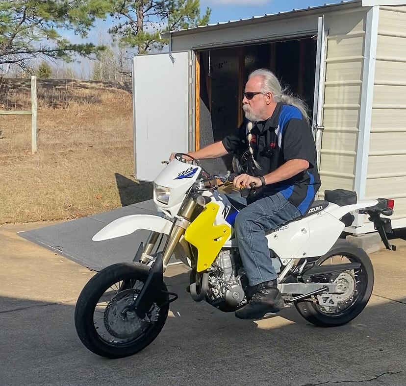 KP%20on%20Suzuki.jpg
